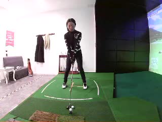 环游Golf郑亚宁