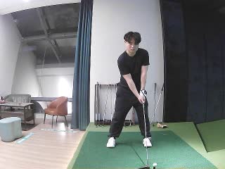铿少