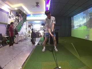 李京泽