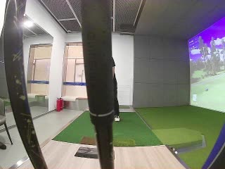 張梁