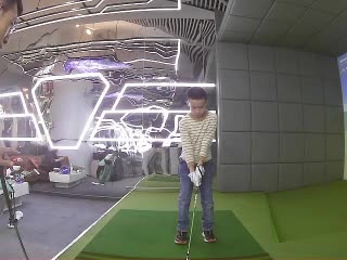 737411
