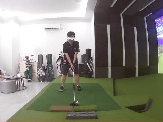 李