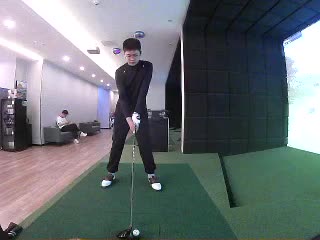 缪俊逸