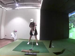 深圳軒勝室內(nèi)高爾夫俱樂(lè)部