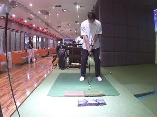 劉