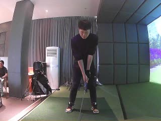 昆明何澤明高爾夫球館