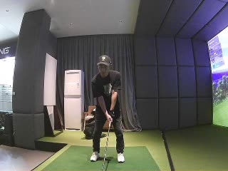 昆明何澤明高爾夫球館