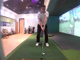 羅俊