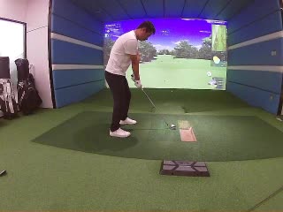 打球