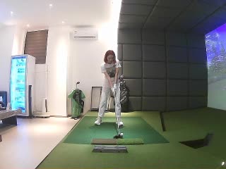 昆明何澤明高爾夫球館
