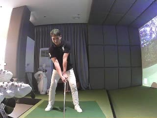 昆明何澤明高爾夫球館