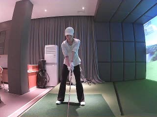 昆明何泽明高尔夫球馆