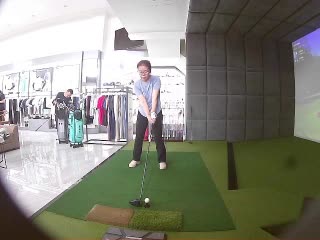 小梁同学