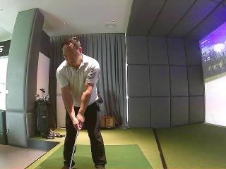 昆明何泽明高尔夫球馆