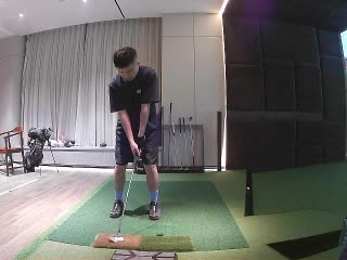麥克羅瑩