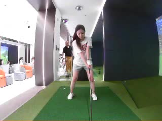 李昀倍