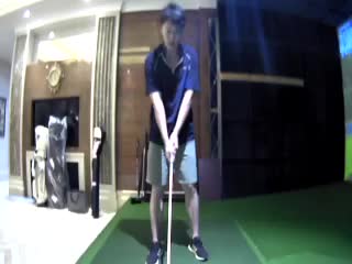 嘉偉