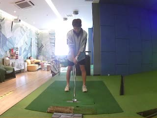 讓麥克羅伊五桿