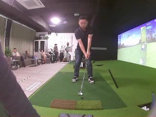 烎