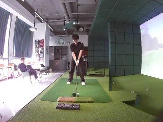 李
