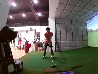 LEO李