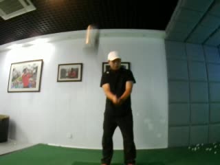 杨航