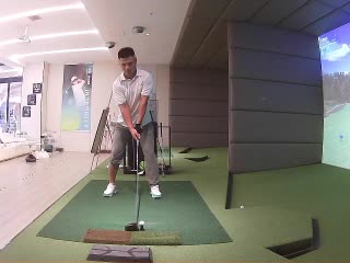 魏萌