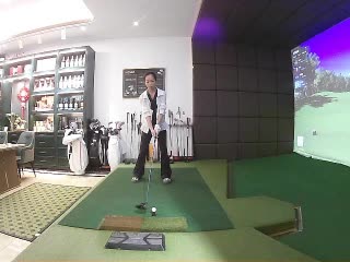 廣州HONMA高爾夫商城高球館