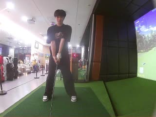 罗