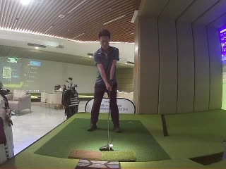 李伟