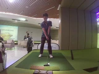 李伟