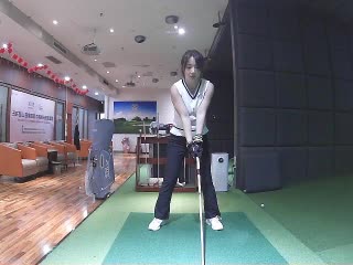 周女士