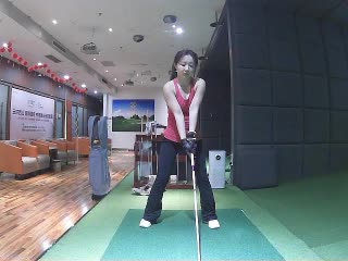 周女士