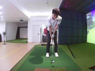 邱悦