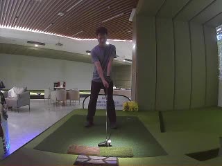 李伟
