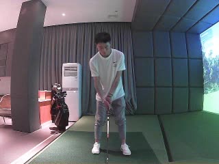 昆明何澤明高爾夫球館