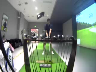 龔