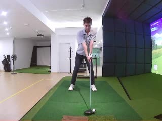 邱悦