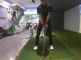 华