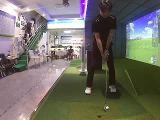 华