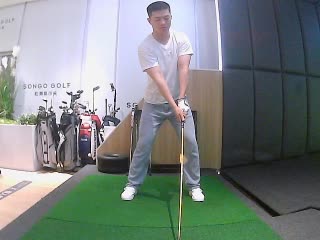 周嘉宝