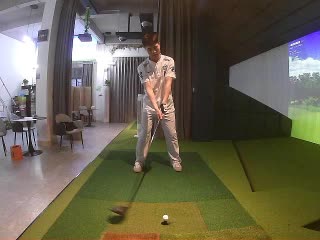 李京泽