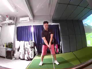 叶君