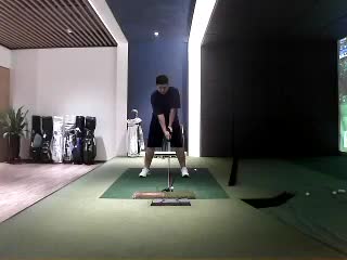 深圳軒勝室內(nèi)高爾夫俱樂部