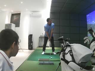 昆明何澤明高爾夫球館