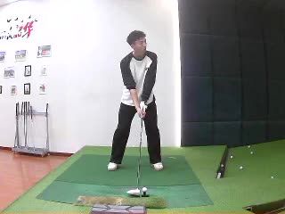 黑龍江冰雪體育職業(yè)學(xué)院高爾夫運(yùn)動(dòng)館